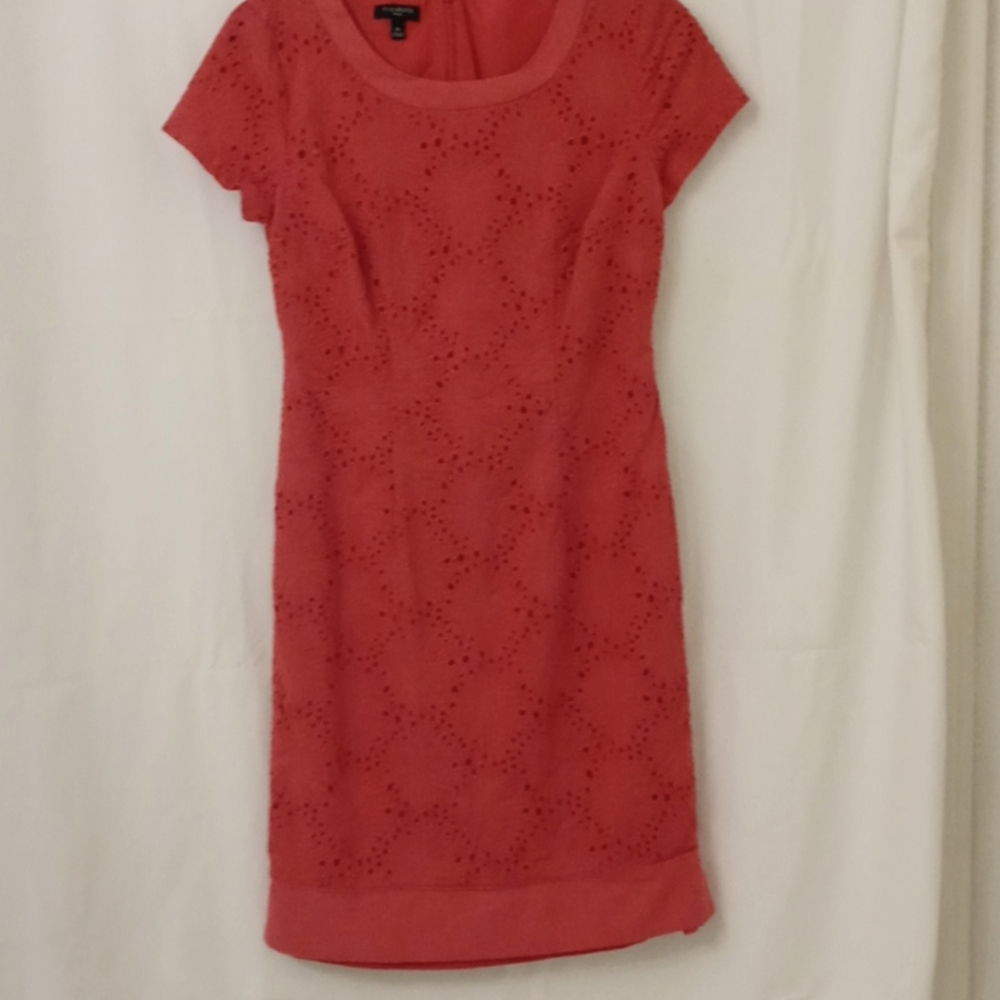 Short sleeve mini dress